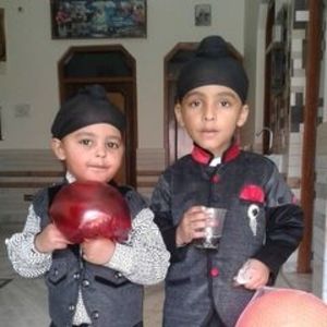 Meet your Posher, Harinder